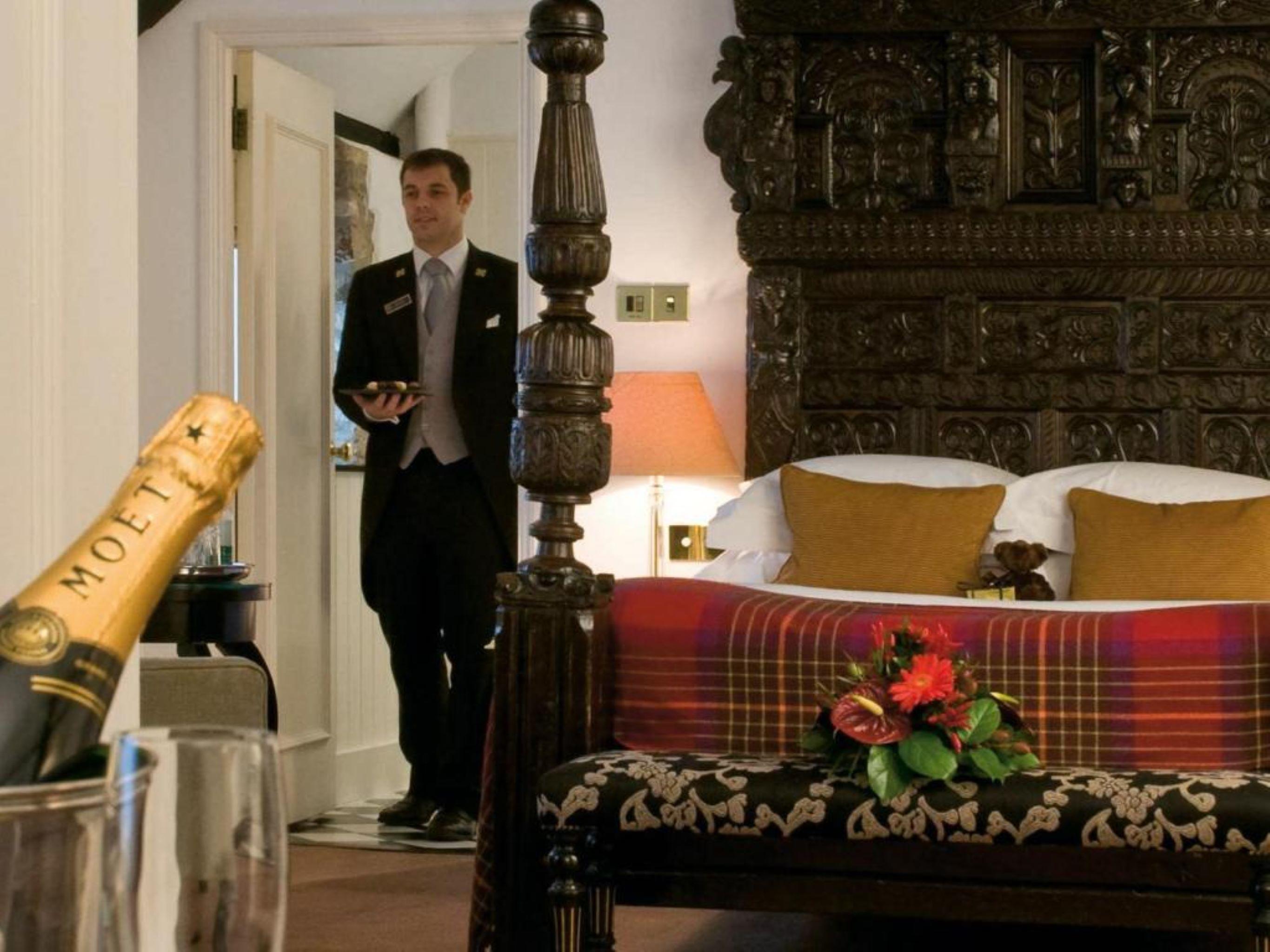 Macdonald Bear Hotel Woodstock Extérieur photo